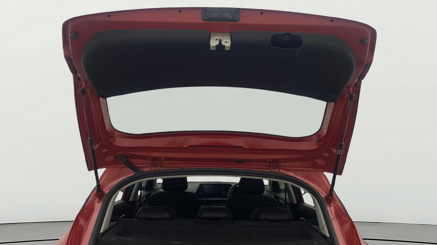 2023 Hyundai NEW I20 SPORTZ 1.2 MT, Petrol, Manual, 20,334 km, Boot Door Open