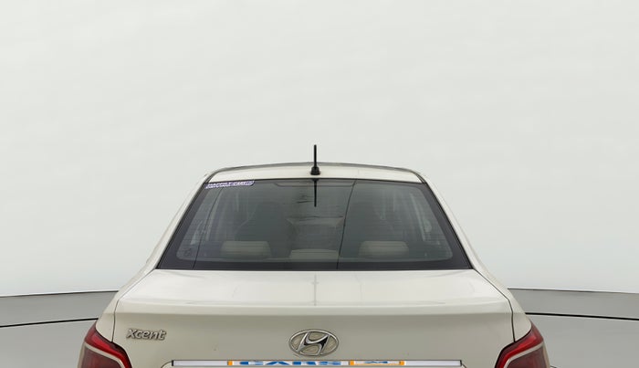 2015 Hyundai Xcent S 1.2, CNG, Manual, 97,853 km, Rear Windshield