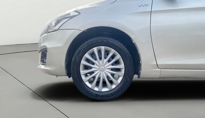 2016 Maruti Ciaz VXI+, Petrol, Manual, 41,827 km, Left Front Wheel