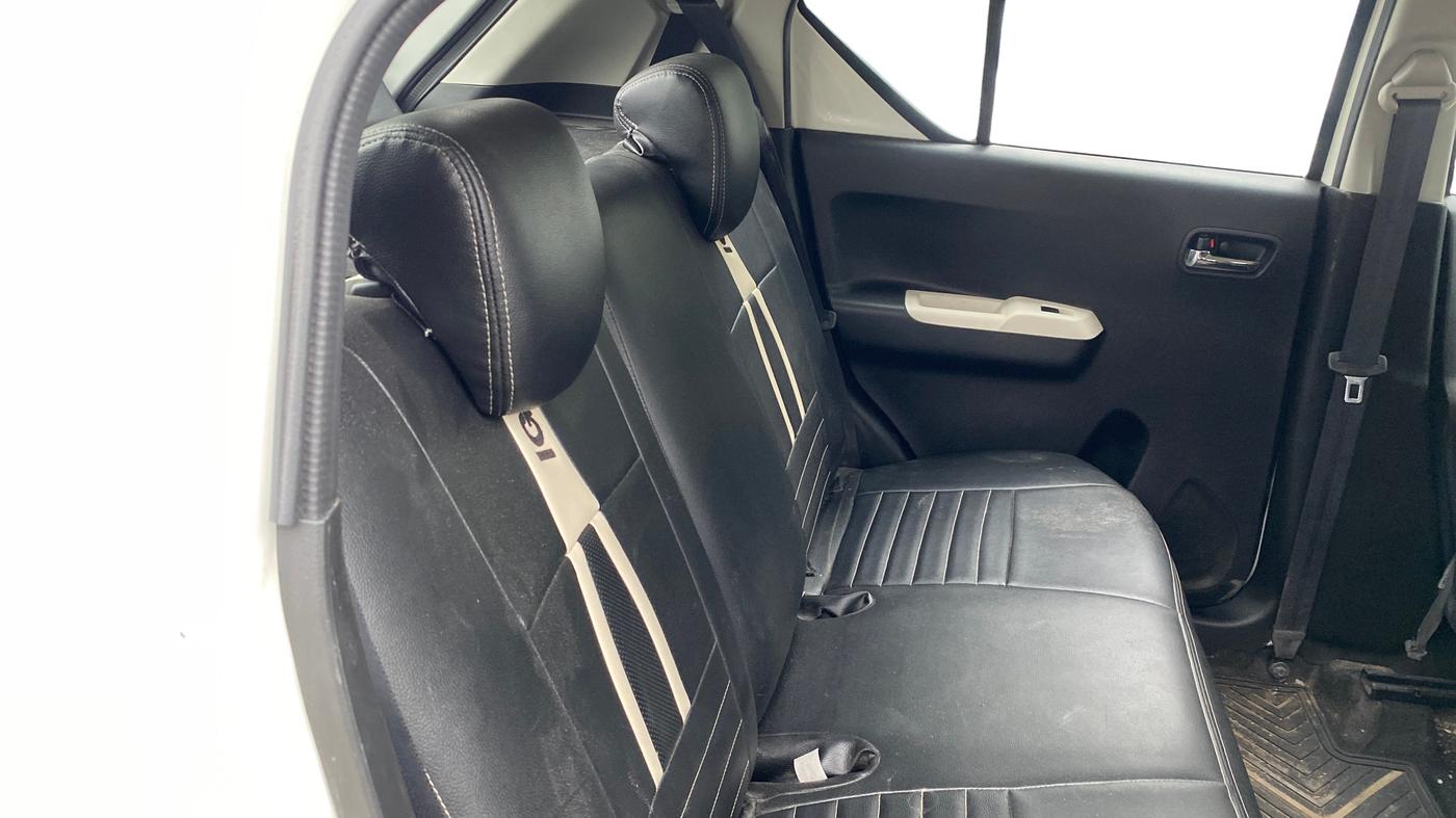 2017 Maruti IGNIS ALPHA 1.2, Petrol, Manual, 47,633 km, Right Side Rear Door Cabin