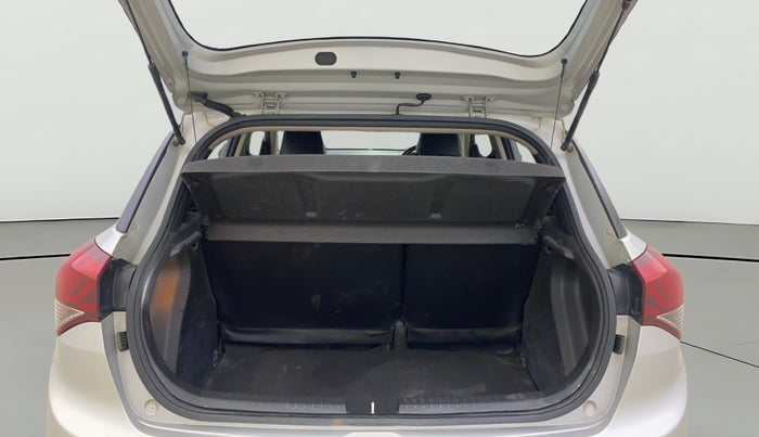 2016 Hyundai Elite i20 ASTA 1.2 (O), Petrol, Manual, 28,094 km, Boot Open Zoomed View