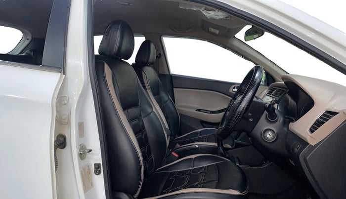 2018 Hyundai Elite i20 MAGNA EXECUTIVE 1.2, Petrol, Manual, 55,422 km, Right Side Front Door Cabin