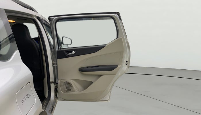 2023 Renault TRIBER RXZ, Petrol, Manual, 22,216 km, RHS Rear Door