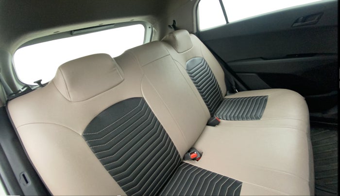 2017 Hyundai Creta E PLUS 1.6 PETROL, Petrol, Manual, 1,00,629 km, Right Side Rear Door Cabin