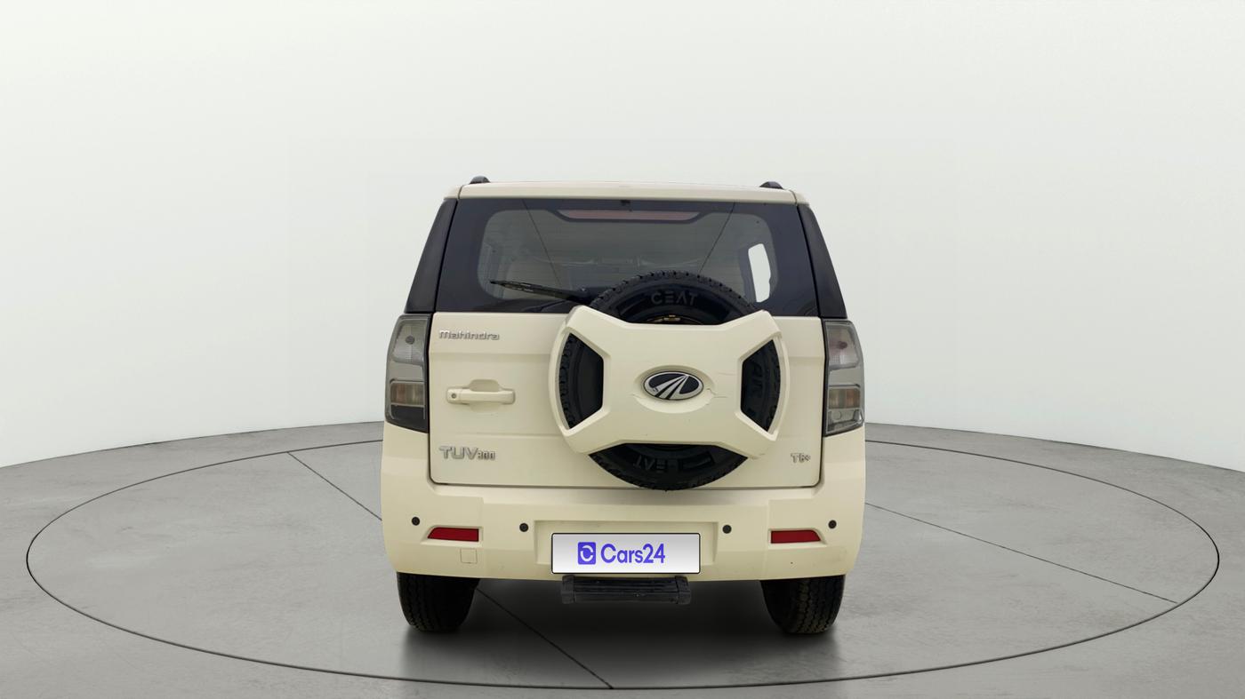 2019 Mahindra TUV300 T6 PLUS, Diesel, Manual, 66,090 km, Back/Rear