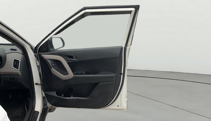 2018 Hyundai Creta E PLUS 1.6 PETROL, Petrol, Manual, 1,49,778 km, RHS Front Door