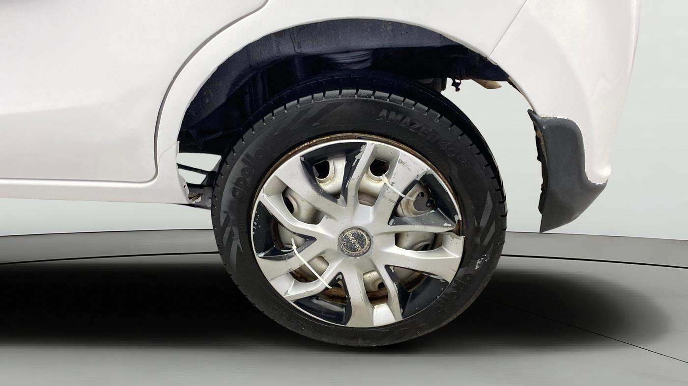 2014 Maruti Alto K10 LX, Petrol, Manual, 69,449 km, Left Rear Wheel