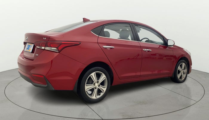 2017 Hyundai Verna 1.6 VTVT SX O, Petrol, Manual, 74,309 km, Right Back Diagonal