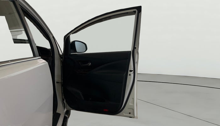 2022 Toyota Innova Crysta 2.7 GX AT 7 STR, Petrol, Automatic, 37,081 km, RHS Front Door