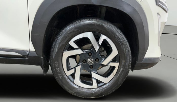 2021 Nissan MAGNITE XV PREMIUM TURBO CVT DUAL TONE, Petrol, Automatic, 62,027 km, Right Front Wheel