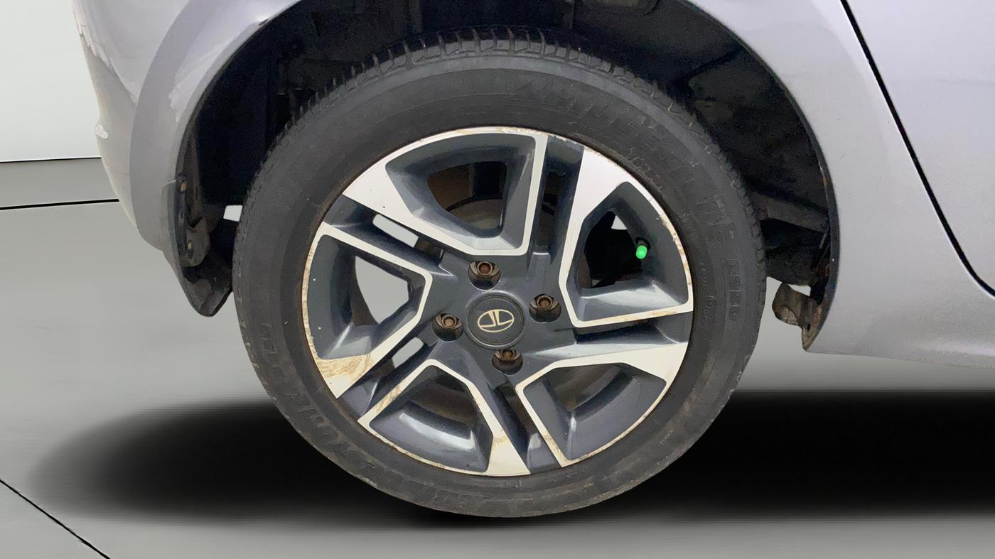 2019 Tata Tiago XZ PLUS PETROL, Petrol, Manual, 57,631 km, Right Rear Wheel