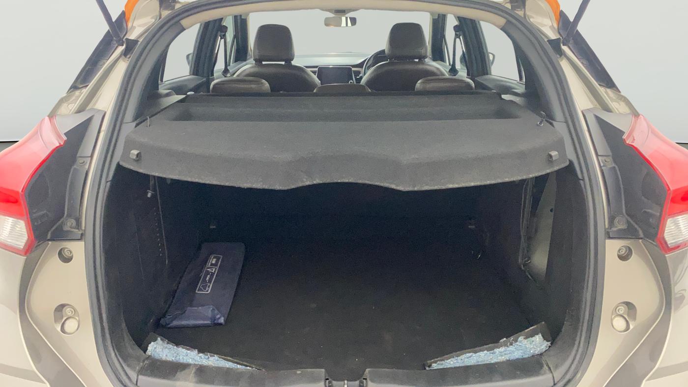 2019 Nissan Kicks XV PREMIUM O DUAL TONE DIESEL, Diesel, Manual, 45,593 km, Boot Open Zoomed View