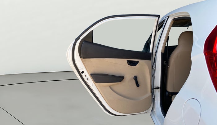 2017 Hyundai Eon ERA + SE, Petrol, Manual, 42,659 km, LHS Rear Door