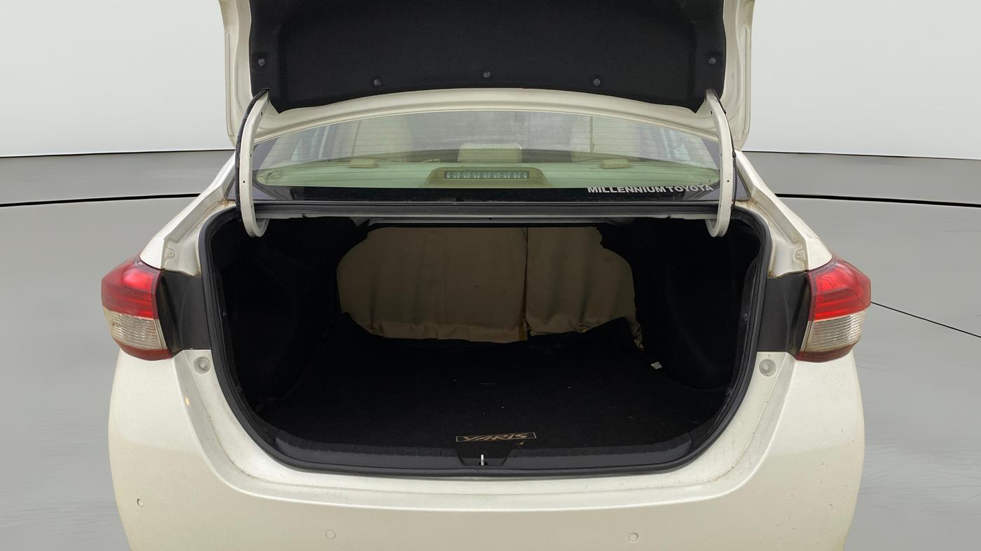 2018 Toyota YARIS V MT, Petrol, Manual, 36,089 km, Boot Open Zoomed View