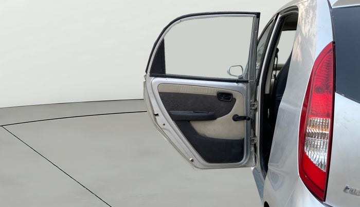 2016 Tata Nano TWIST XT, Petrol, Manual, 34,571 km, LHS Rear Door