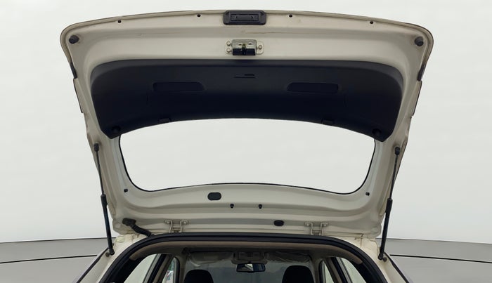 2017 Hyundai Elite i20 SPORTZ 1.4 CRDI, Diesel, Manual, 1,12,064 km, Boot Door Open