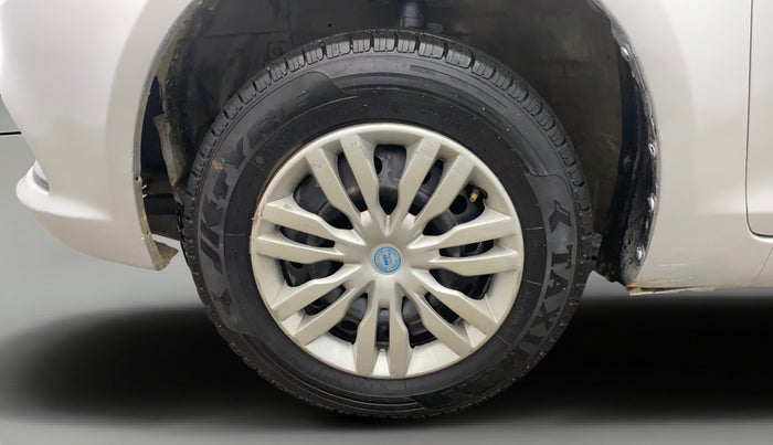 2015 Maruti Swift Dzire VXI, Petrol, Manual, 85,119 km, Left Front Wheel