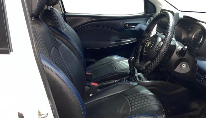 2022 Maruti Baleno DELTA PETROL 1.2, Petrol, Manual, 48,749 km, Right Side Front Door Cabin