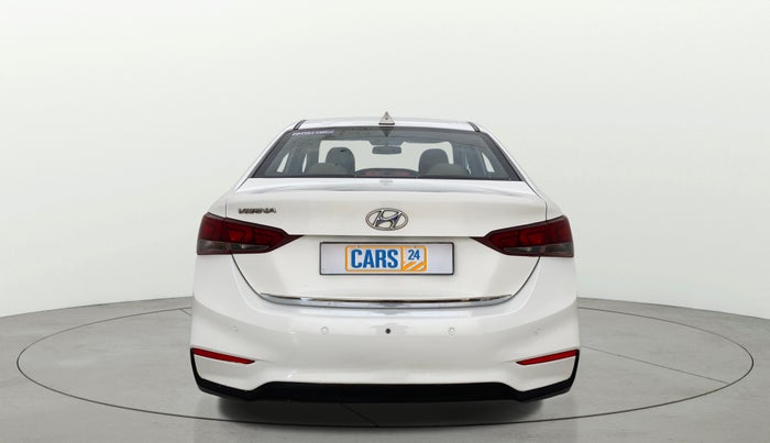 2018 Hyundai Verna 1.4 E PETROL, Petrol, Manual, 87,409 km, Back/Rear