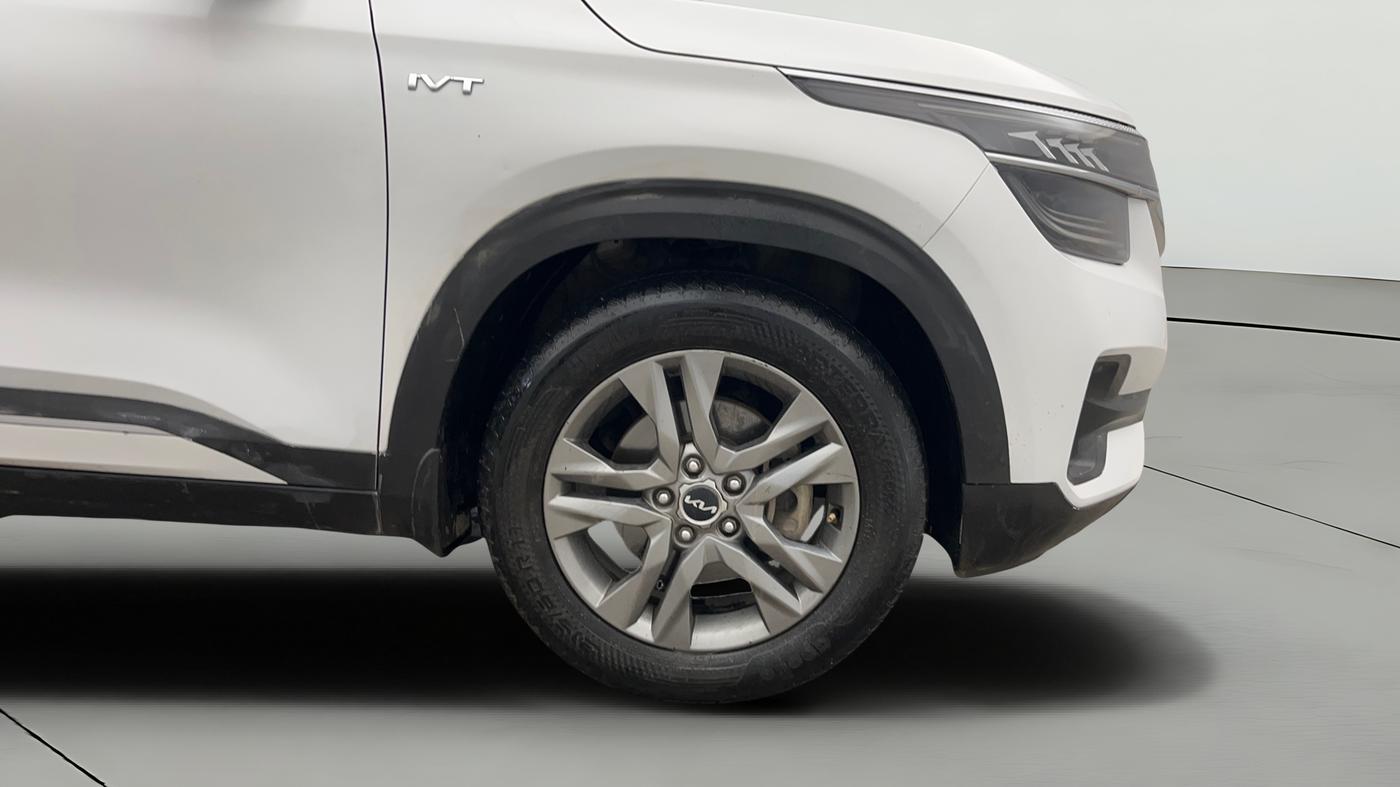 2021 KIA SELTOS HTX IVT 1.5 PETROL, Petrol, Automatic, 80 km, Right Front Wheel