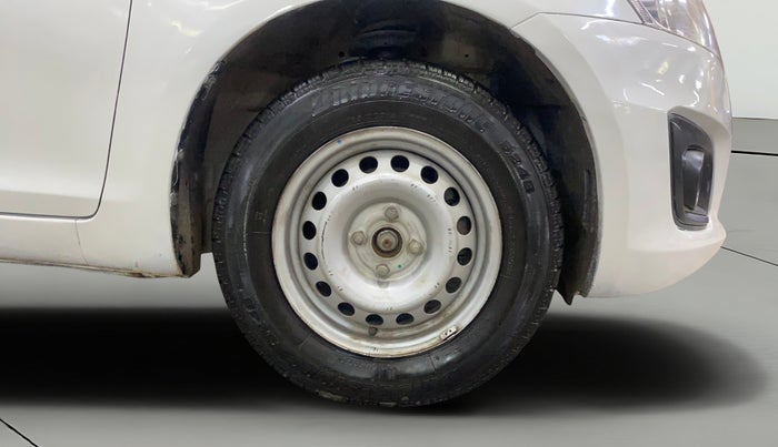 2015 Maruti Swift LXI, Petrol, Manual, 45,310 km, Right Front Wheel