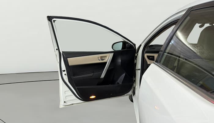 2016 Toyota Corolla Altis VL CVT PETROL, Petrol, Automatic, 86,275 km, LHS Front Door