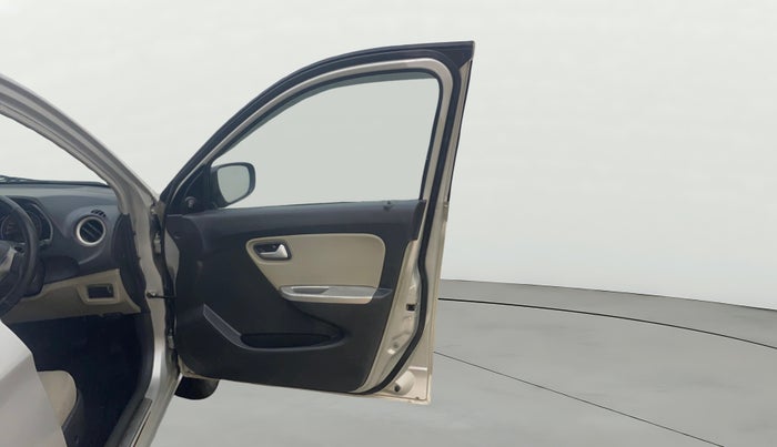 2017 Maruti Alto K10 VXI, Petrol, Manual, 38,310 km, RHS Front Door