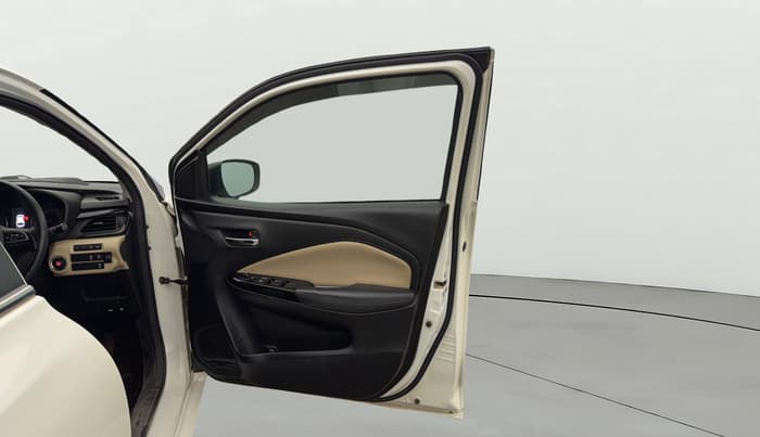 2022 Toyota Glanza V AMT, Petrol, Automatic, 41,044 km, RHS Front Door