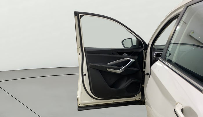 2020 MG HECTOR SMART 1.5 DCT PETROL, Petrol, Automatic, 50,644 km, LHS Front Door