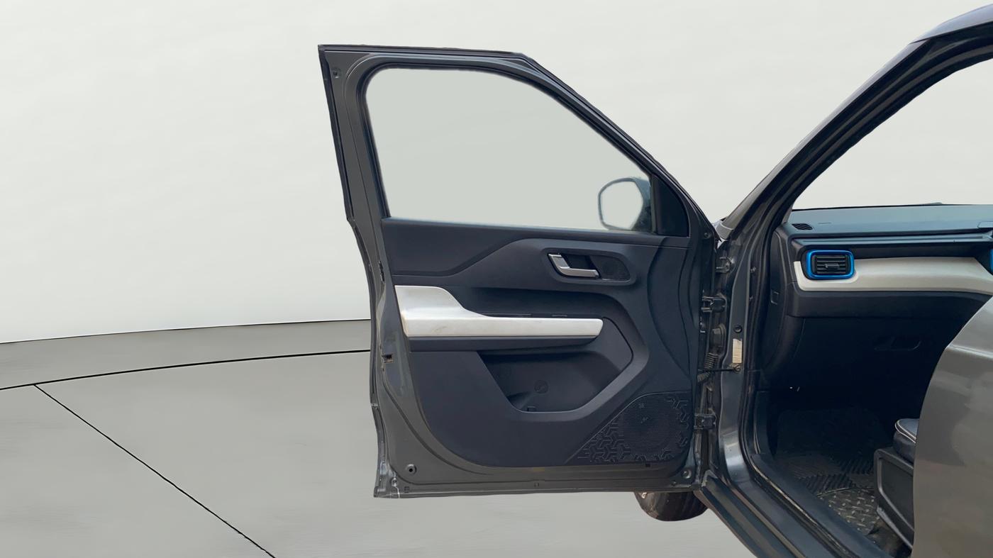 2021 Tata PUNCH CREATIVE  MT, Petrol, Manual, 35,032 km, LHS Front Door