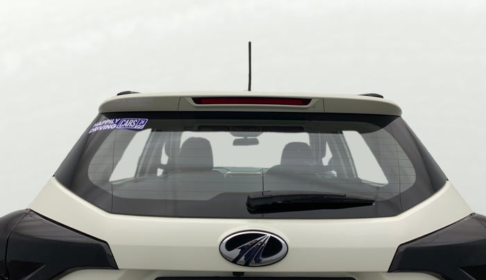 2020 Mahindra XUV300 W8 1.2 PETROL, Petrol, Manual, 31,768 km, Rear Windshield