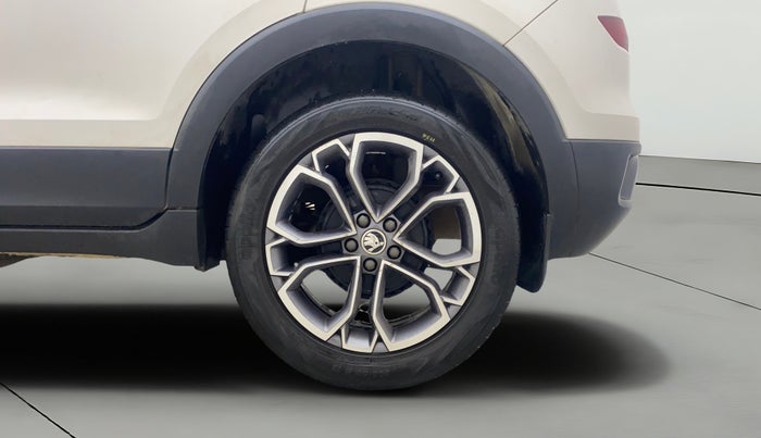 2021 Skoda KUSHAQ STYLE 1.0L TSI MT, Petrol, Manual, 47,205 km, Left Rear Wheel