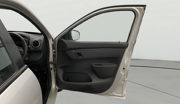 2019 Renault Kwid RXL, Petrol, Manual, 40,949 km, RHS Front Door