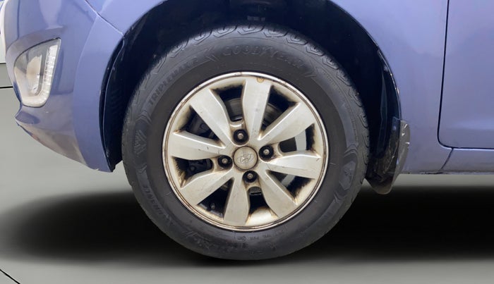 2014 Hyundai i20 SPORTZ 1.4 CRDI, Diesel, Manual, 75,389 km, Left Front Wheel