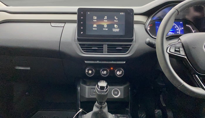 2021 Renault Kiger RXZ TURBO MT DUAL TONE, Petrol, Manual, 24,590 km, Air Conditioner