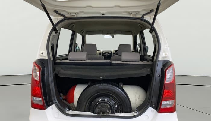 2014 Maruti Wagon R 1.0 VXI, CNG, Manual, 1,10,793 km, Boot Open Zoomed View