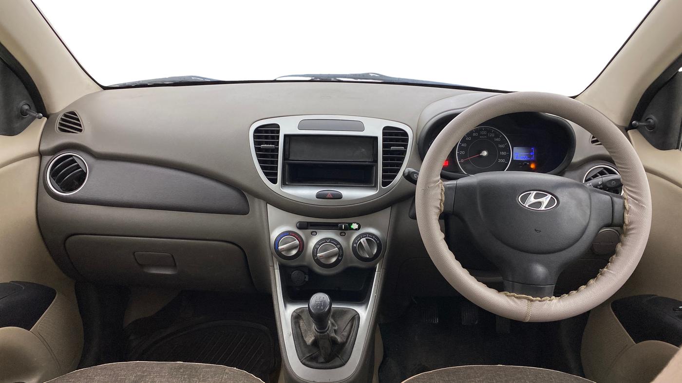 2016 Hyundai i10 MAGNA 1.1, CNG, Manual, 1,31,515 km, Dashboard