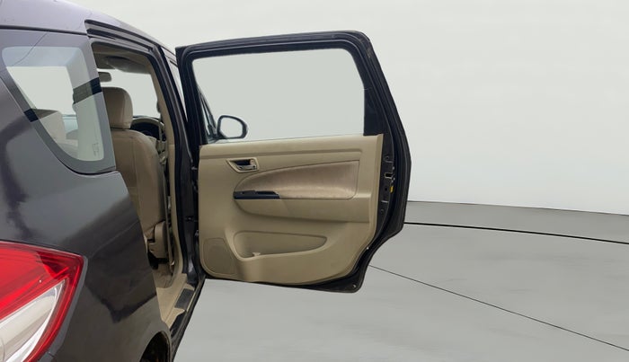 2013 Maruti Ertiga VXI, Petrol, Manual, 52,271 km, RHS Rear Door