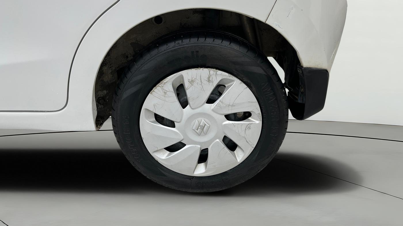 2016 Maruti Celerio ZDI, Diesel, Manual, 59,828 km, Left Rear Wheel