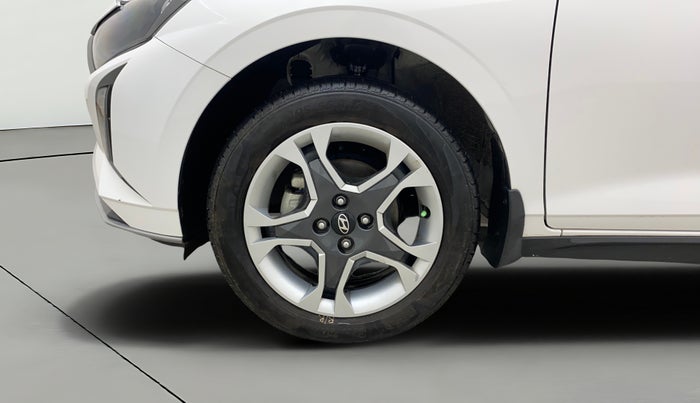 2024 Hyundai NEW I20 SPORTZ 1.2 IVT, Petrol, Automatic, 6,669 km, Left Front Wheel