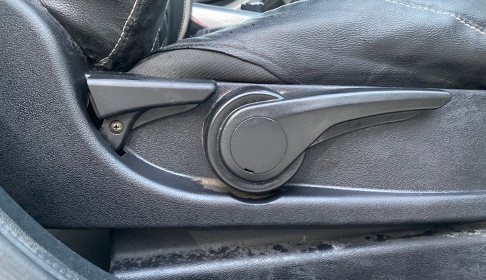 2018 Tata NEXON XZ PLUS DIESEL, Diesel, Manual, 65,328 km, Third Seat Row ( optional )