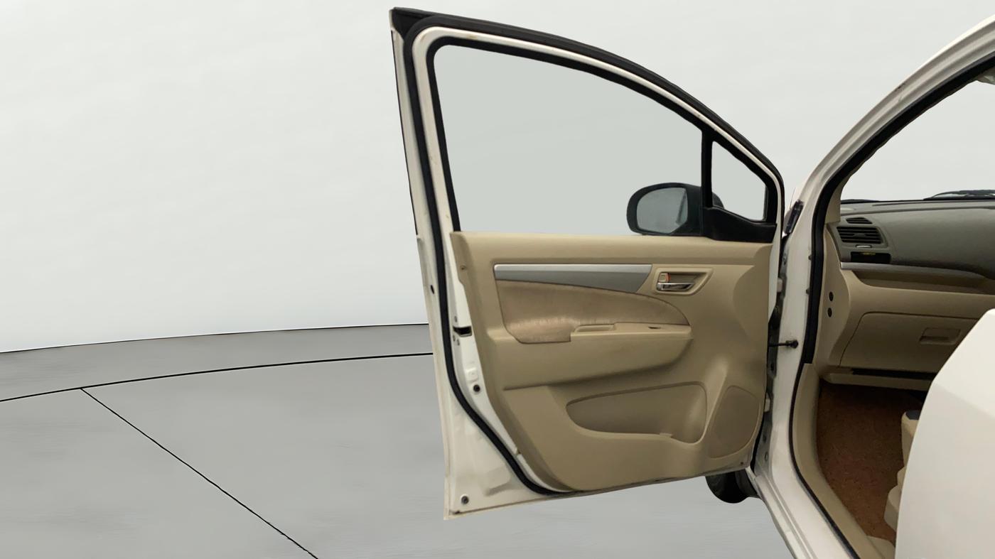 2015 Maruti Ertiga VDI ABS, Diesel, Manual, 99,532 km, LHS Front Door