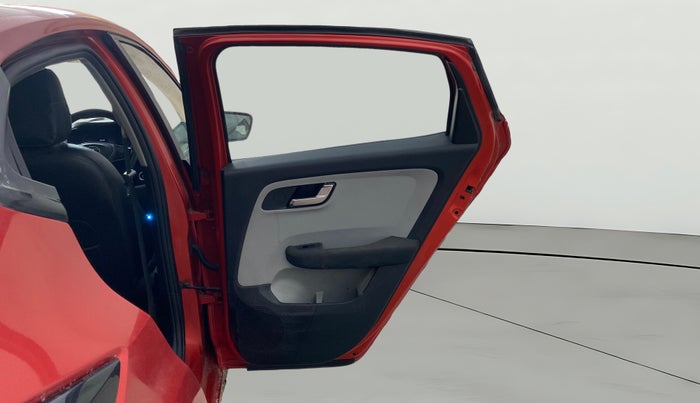 2020 Tata ALTROZ XZ PETROL, Petrol, Manual, 96,009 km, RHS Rear Door