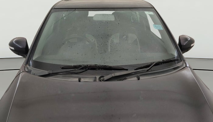 2015 Maruti Swift VXI, Petrol, Manual, 68,004 km, Front Windshield
