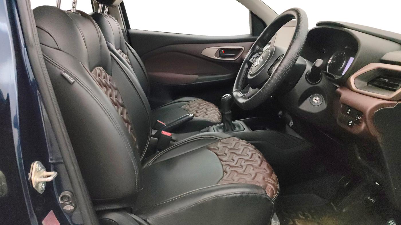 2024 Maruti FRONX DELTA PLUS 1.2MT, Petrol, Manual, 6,452 km, Right Side Front Door Cabin