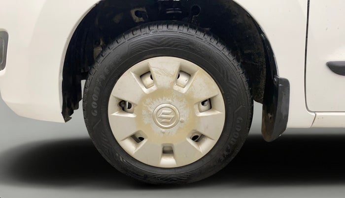 2016 Maruti Wagon R 1.0 VXI AMT, Petrol, Automatic, 75,342 km, Left Front Wheel