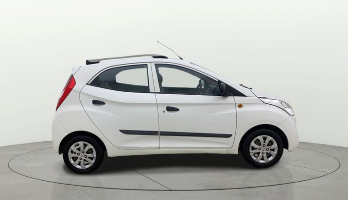 2018 Hyundai Eon MAGNA +, Petrol, Manual, 80,744 km, Right Side View