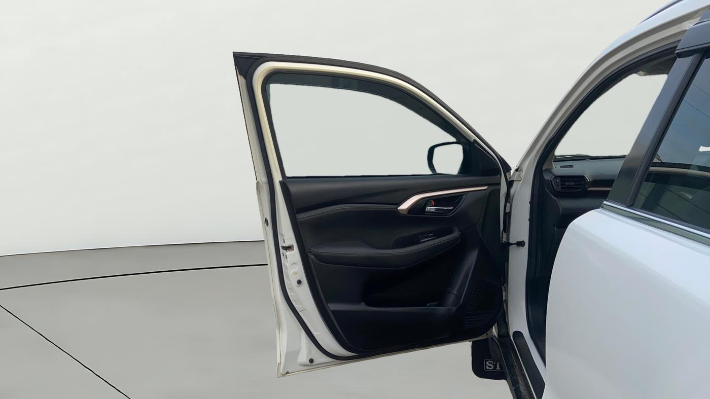 2023 Maruti Grand Vitara ALPHA PLUS HYBRID ECVT, Hybrid, Automatic, 1,15,201 km, LHS Front Door