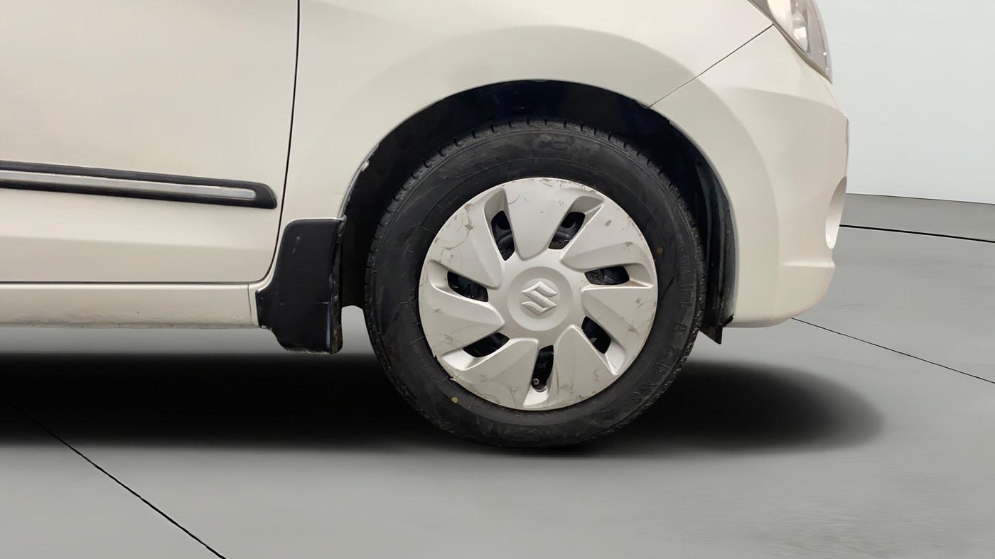 2016 Maruti Celerio VXI, Petrol, Manual, 1,34,515 km, Right Front Wheel