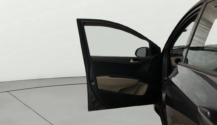 2017 Hyundai Grand i10 SPORTZ 1.2 KAPPA VTVT, Petrol, Manual, 32,518 km, LHS Front Door